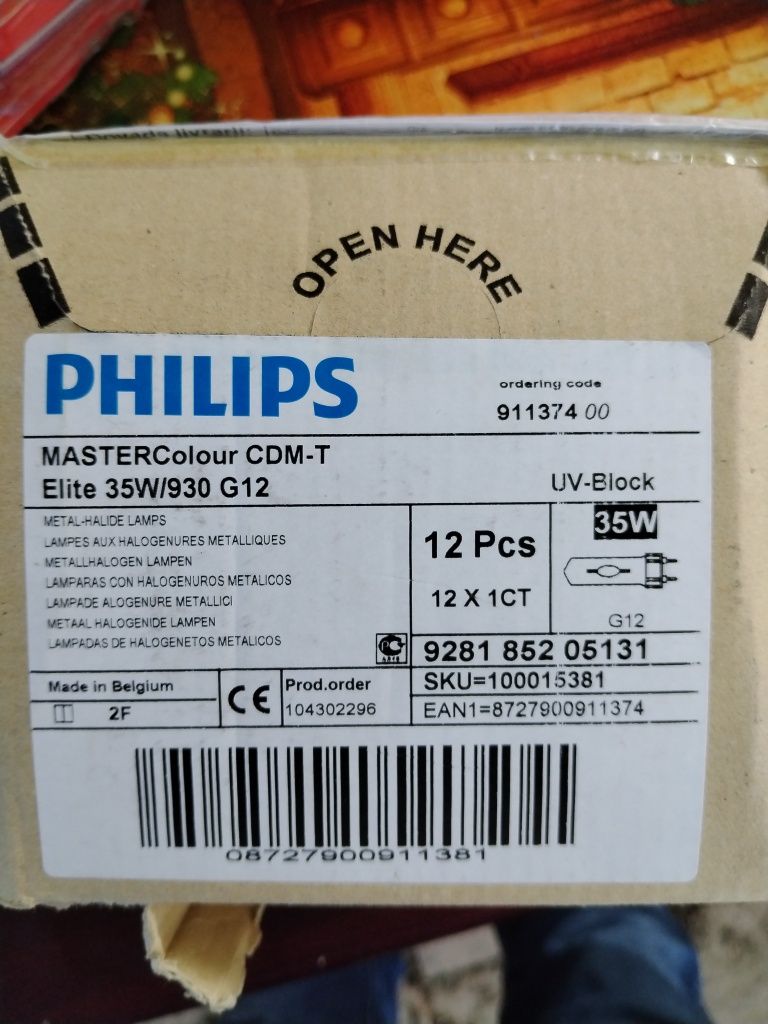 Vând Becuri Philips G12 35w