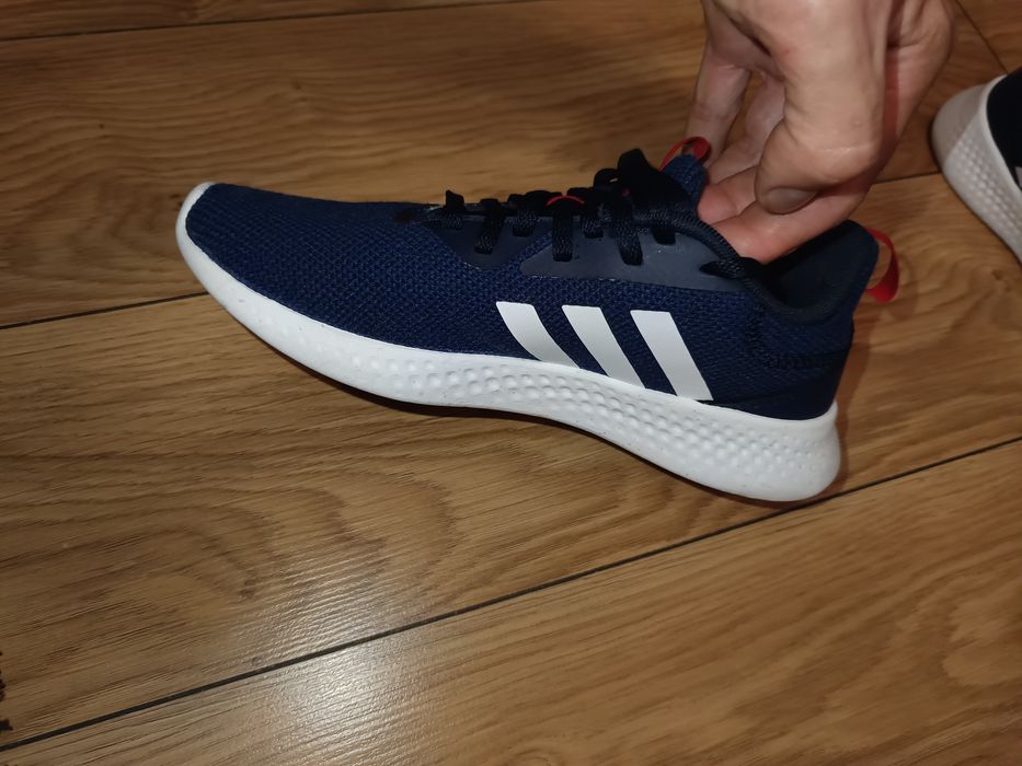 Adidași Adidas Puremotion (37.5)