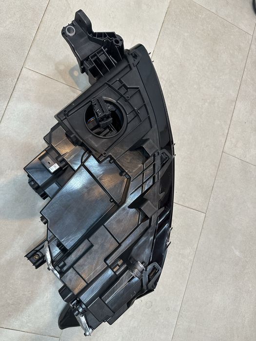 Far stanga  vw transporter T7 t7 matrix full led 2021-2024 europa