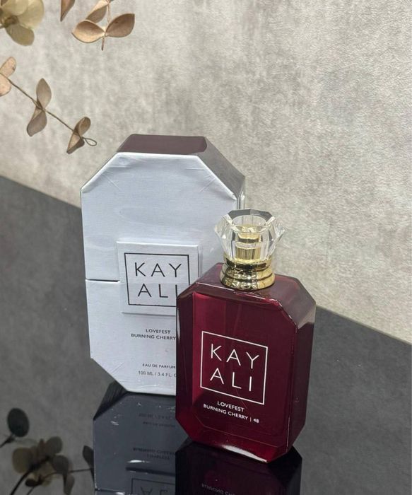 Kayali Lovefest Burning Cherry