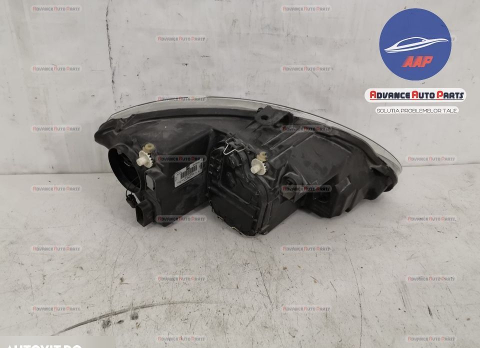Far stanga original cu halogen Seat  Altea  1 [2004 - 2009]