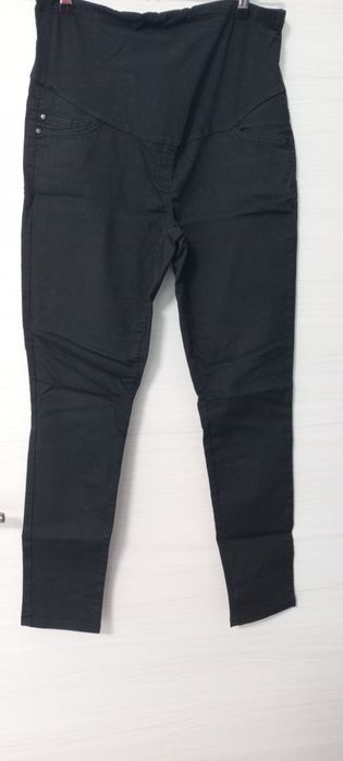 Дънки за бременни