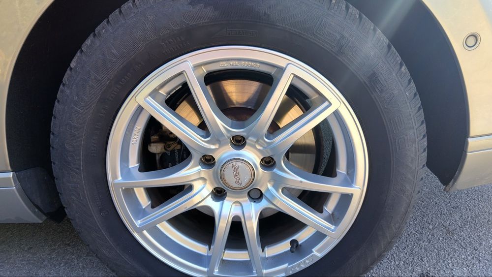 Зимни гуми с джанти HRS 215/60 R16 – комплект 4 броя