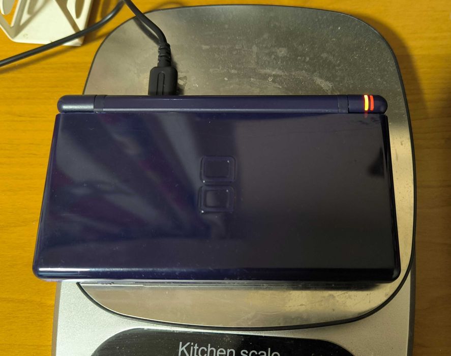 Nintendo DS lite игра