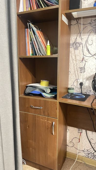 Стол Компьютерный срочно продаю