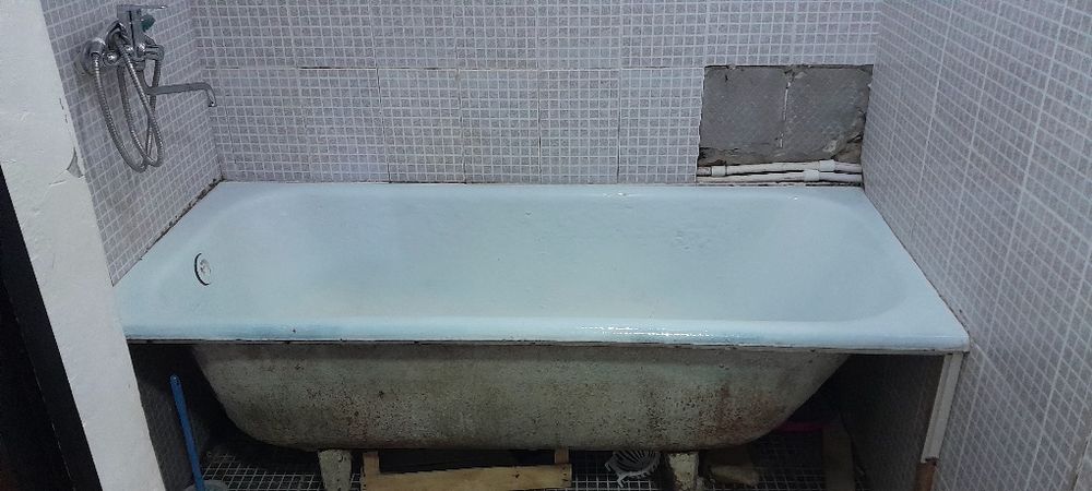 Продается чугунная ванная