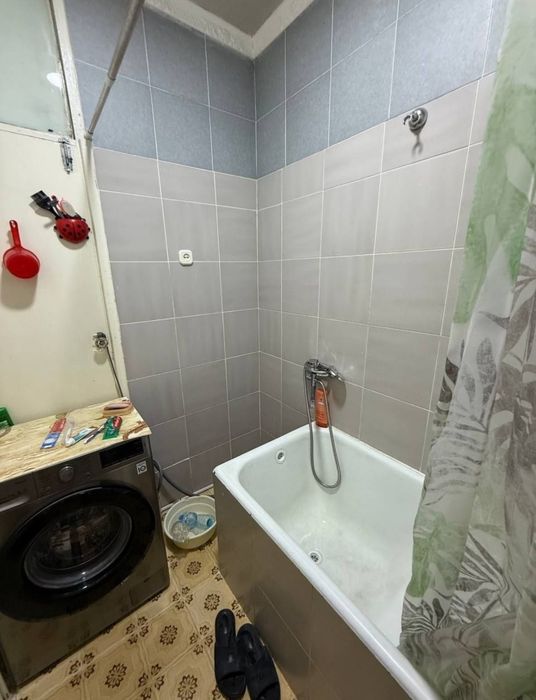 Юнусабад 7 квартал. Продается квартира 1/3/4