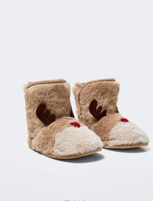 Нови пантофки номер 25