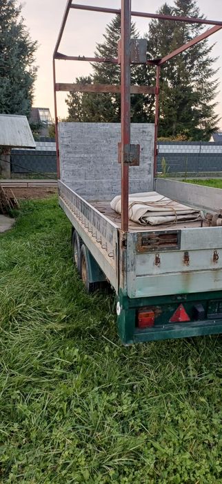 Remorca 2.5t cu prelata