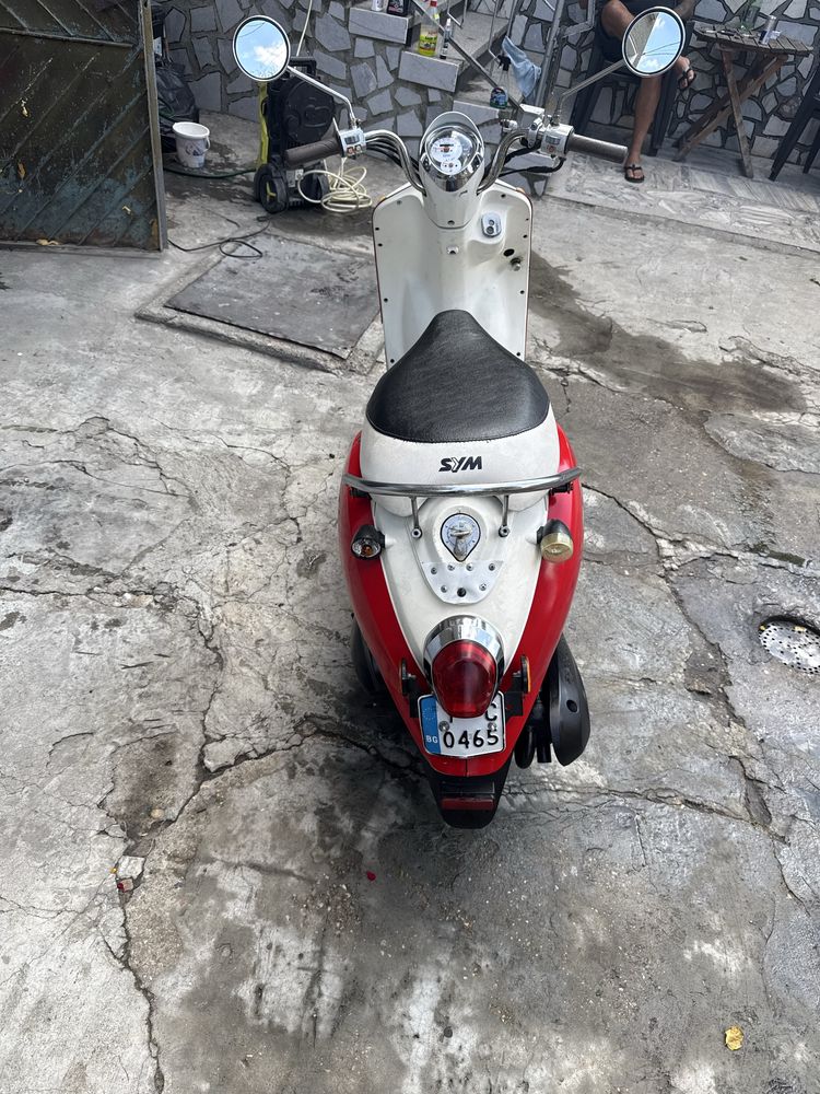 Скутер SYM Mio 50