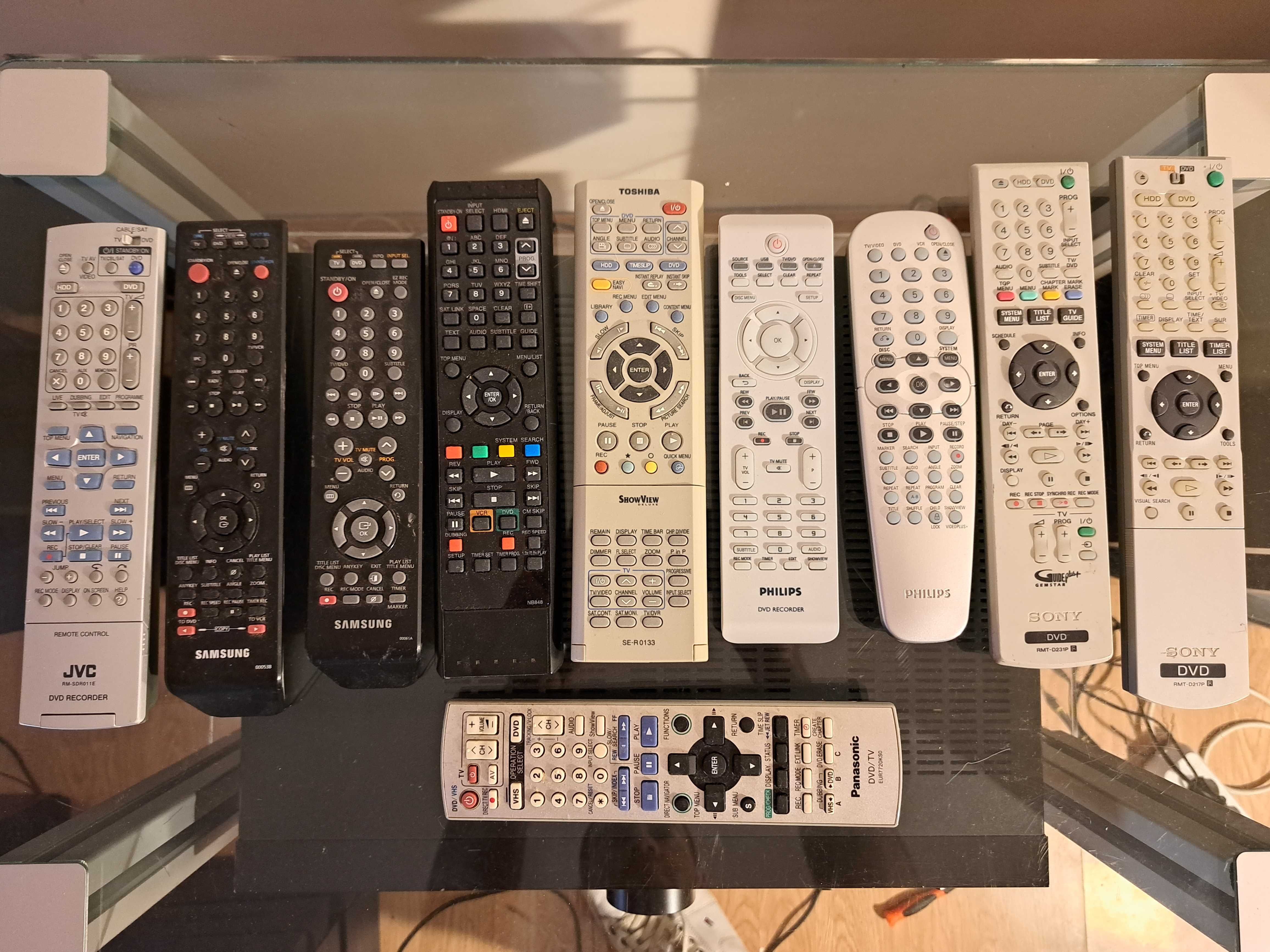 telecomenzi audio video