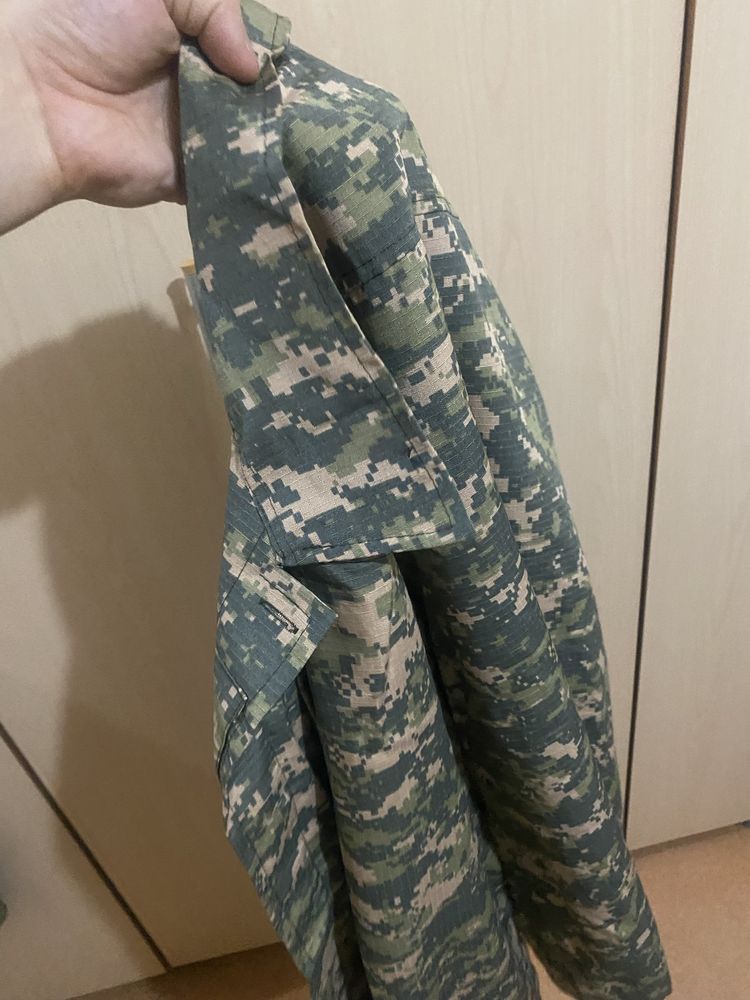 Продам военную форму