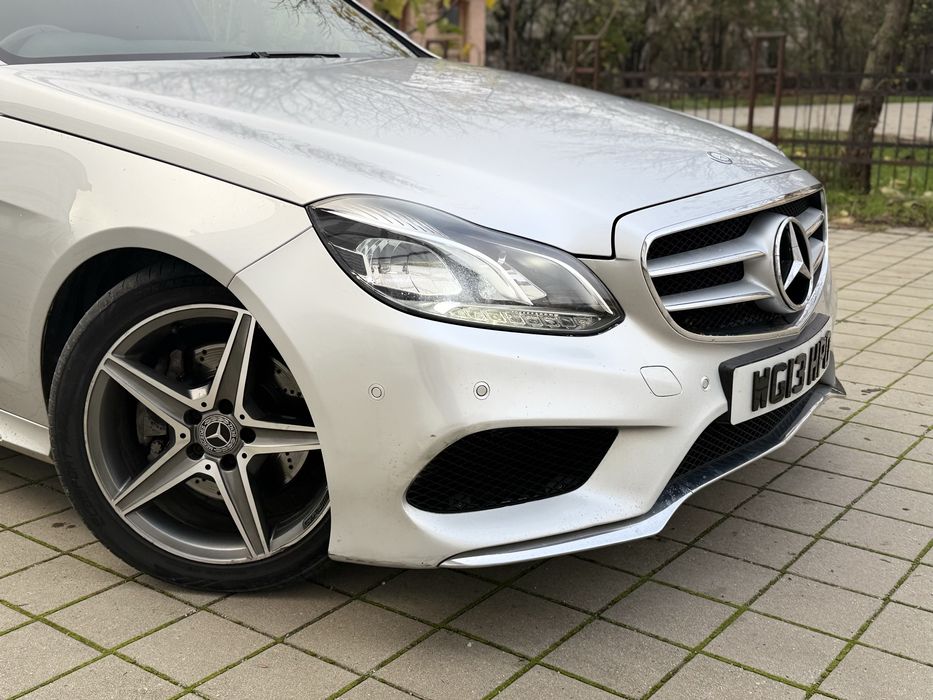 Mercedes-Benz E-klasse  E300 Bluetec Hybrid  volan dreapta uk