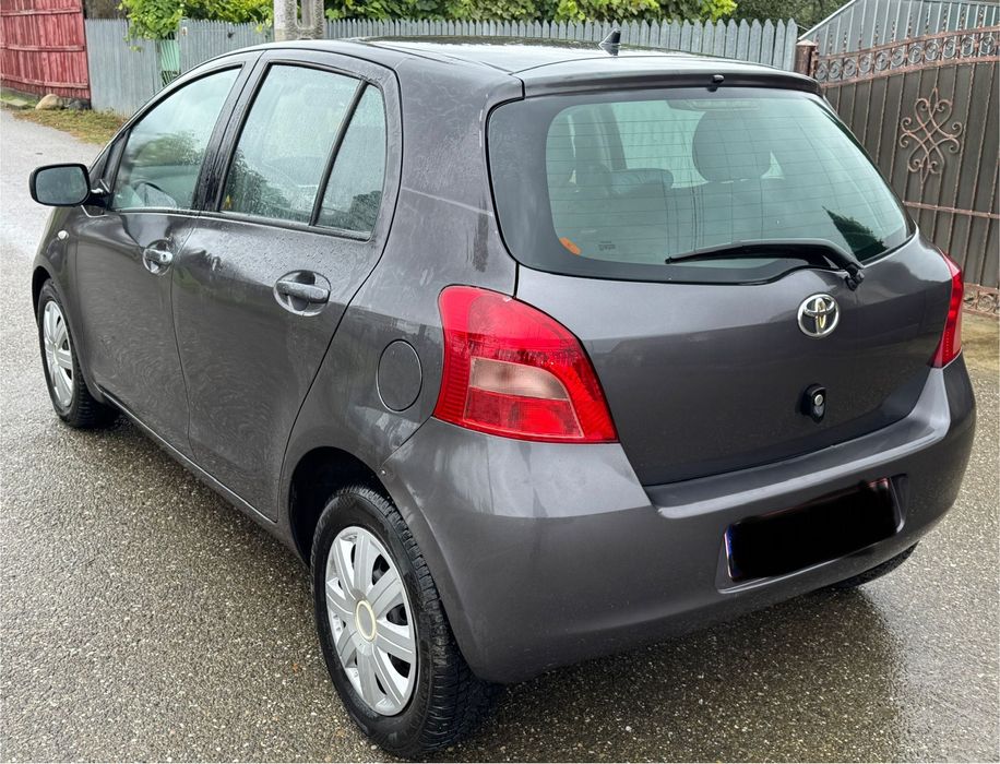 De vanzare toyota yaris