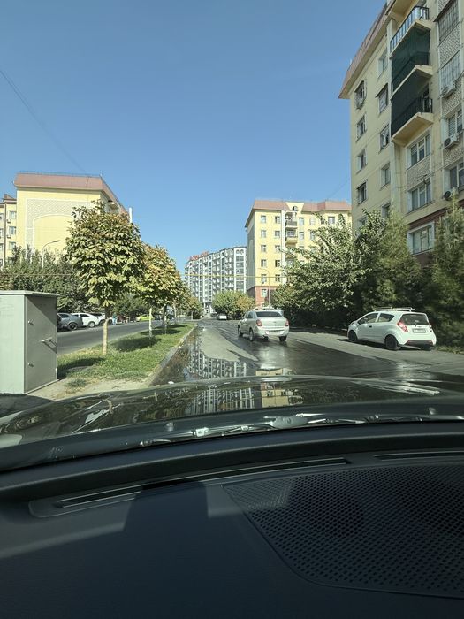 Срочна квартира сотилади сергели 6 А навастройка метро 2 чи бекат