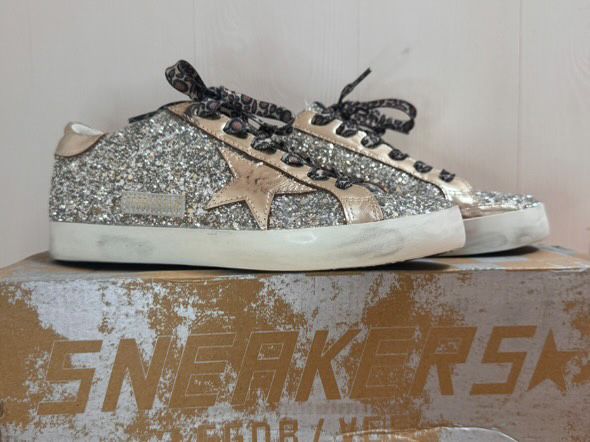 Golden Goose mărime 37