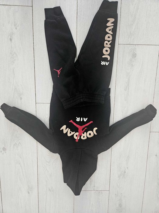 Комплект Jordan размер 86-92  1-2години