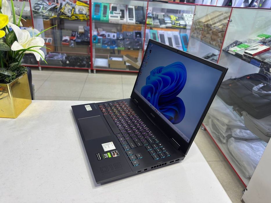 HP omen ryzen 9-5900HX 16/1000 SSD RTX 3070-8GB Ideal holatda