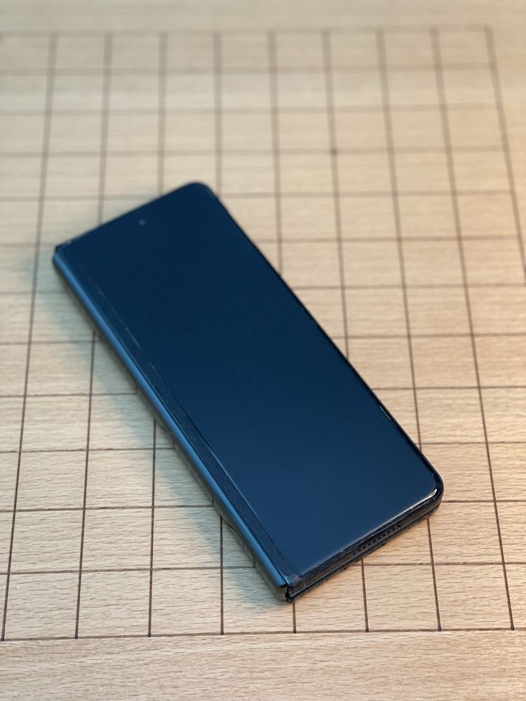 Samsung Galaxy Fold 3 (12/256)