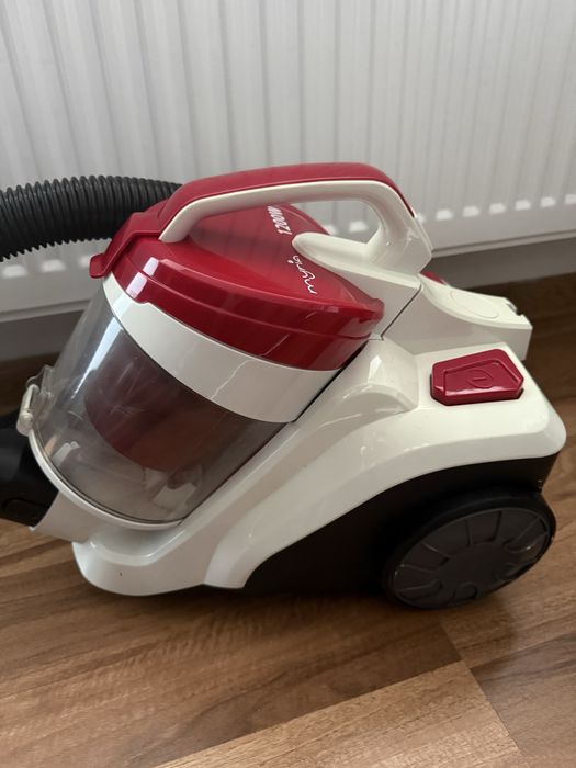 Aspirator fara sac Myria 1200 W