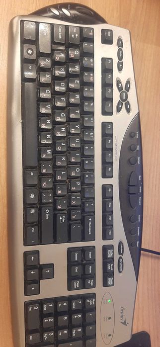 Компьютер и клавиатура