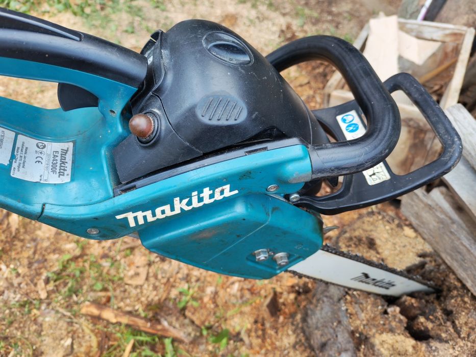 Makita EA4300F drujba