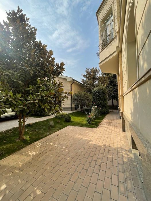 Ул. Никитина Дом 400 кв.м