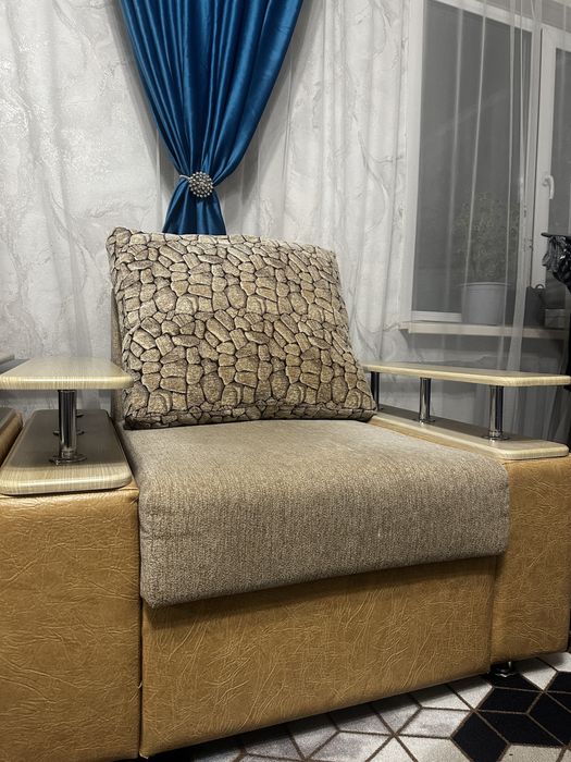 Продам кресло 2 шт