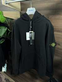 Hanorac Stone Island.