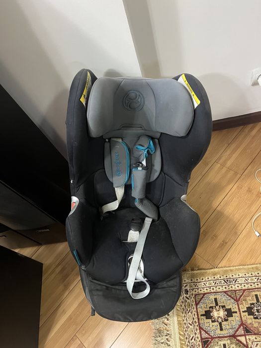 Автокресло для детей в хорошем состоянии