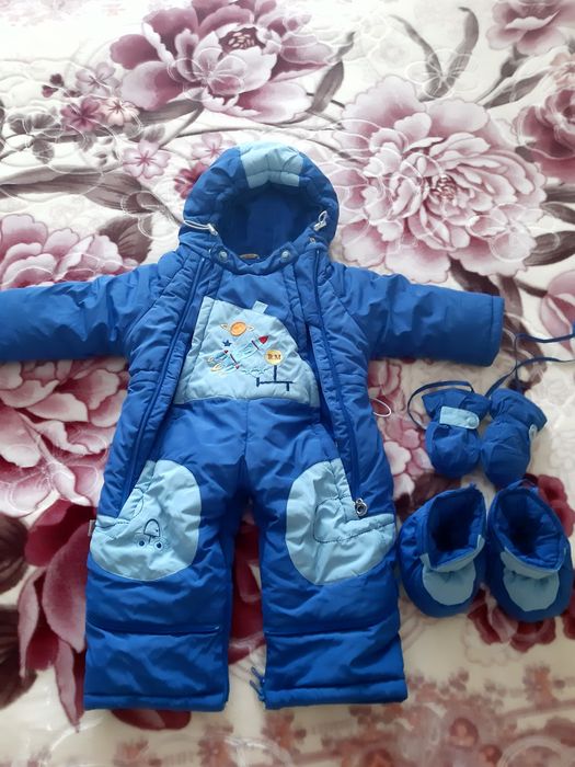Продам комбинезон детский