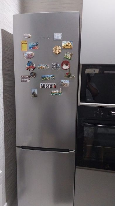 Продаем холодильник