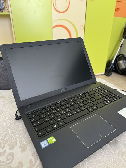 Продам ноутбук VivoBook 15_ASUS Laptop X540UBR