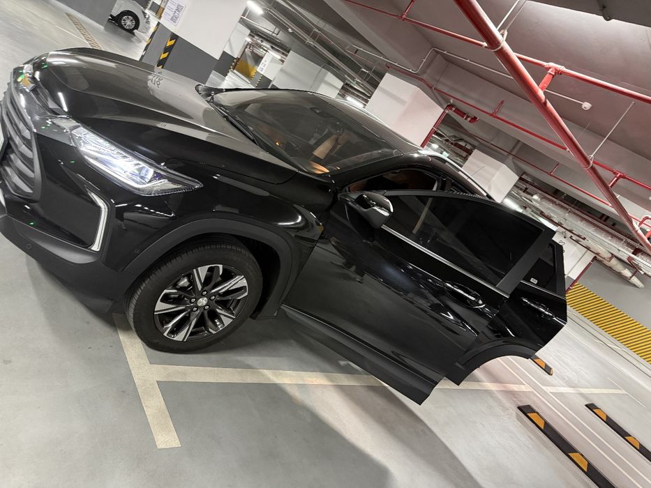 Продается машина Chevrolet Tracker 2