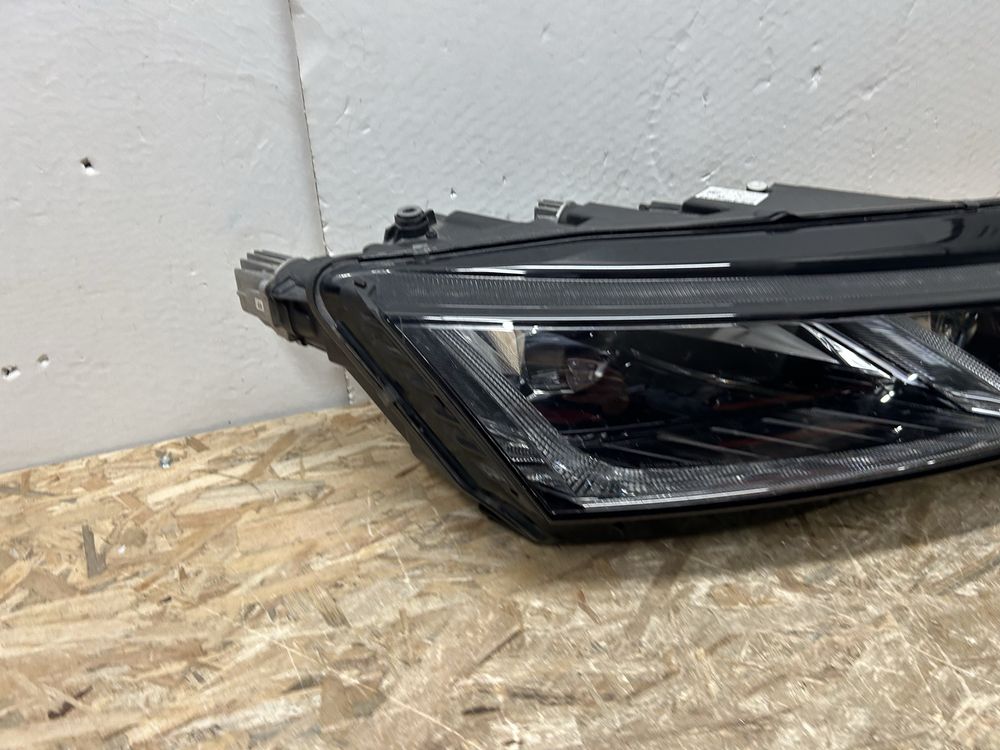 Far faruri skoda octavian 4 full led 2020-2024 dreapta