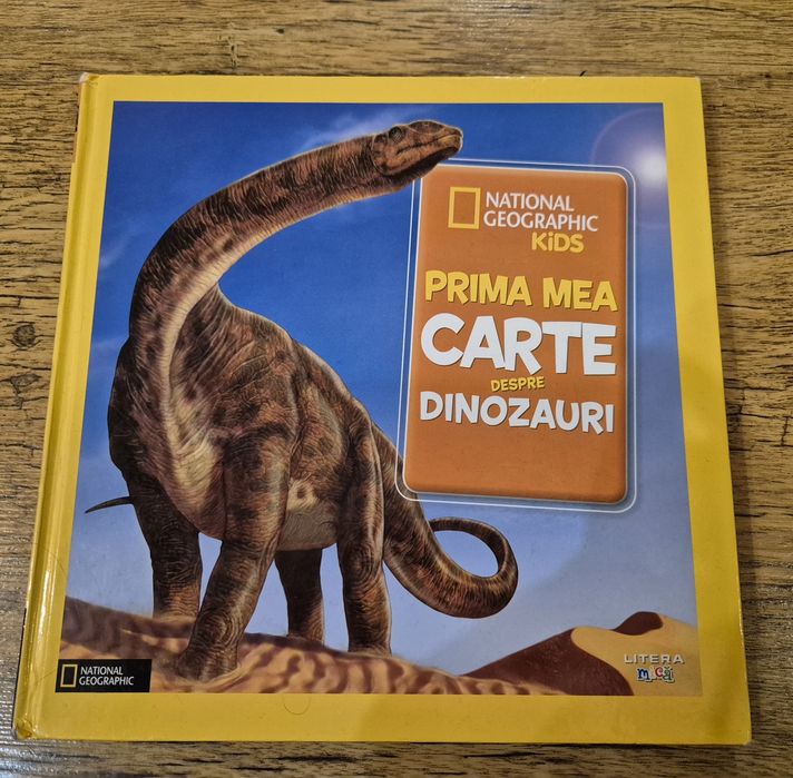Prima mea carte despre dinozauri