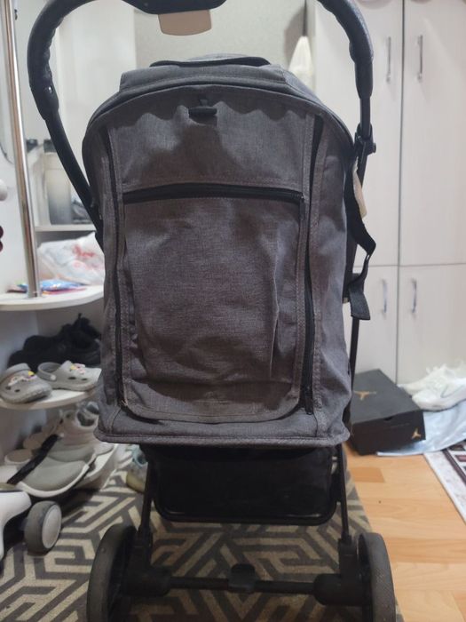 Детская прогулочная коляска