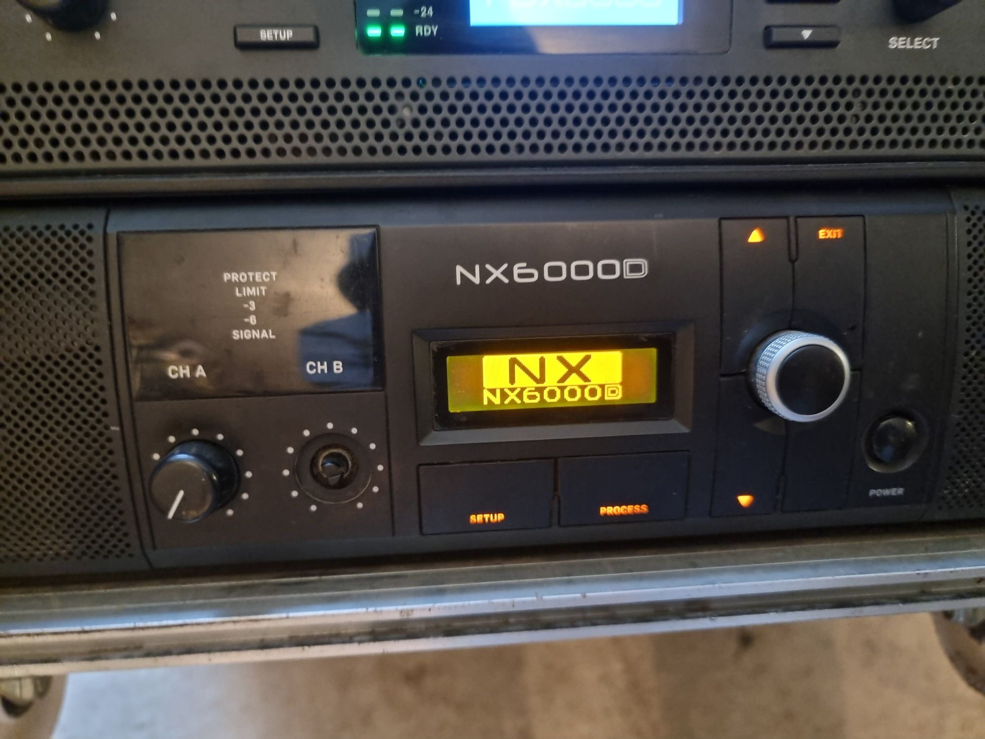 Behringer nx6000d