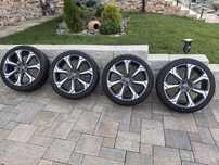 Set cauciucuri cu jenti Volvo, vara, Pirelli 245/40 R20