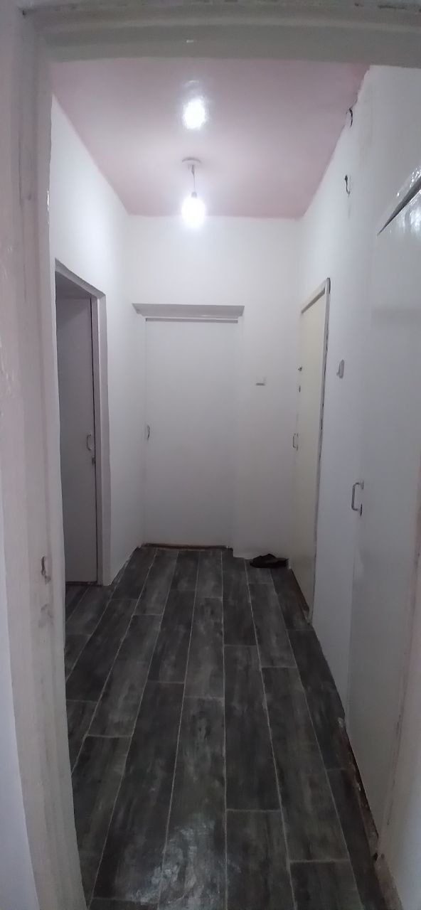 Sotiladi 2 xonali uy etaji 8 remont urtacha