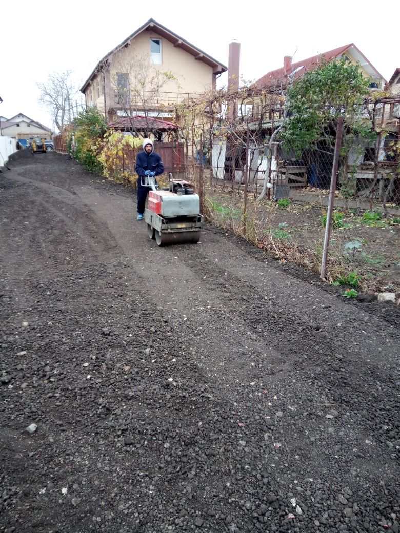 Cilindru compactor greutate 1t fundații alei, parcări tot județul