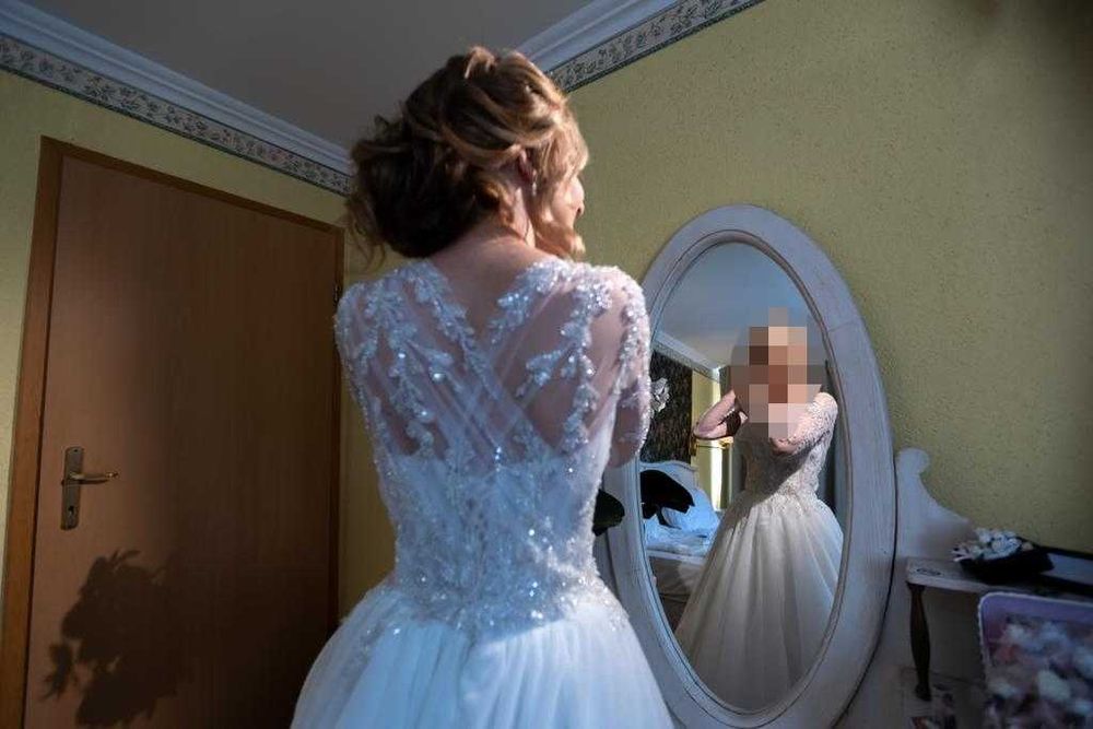 Vand rochie de mireasa