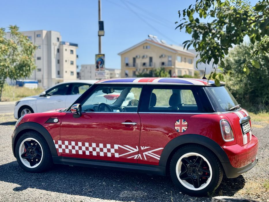 Vand mini cooper . Variante / schimb cu automata