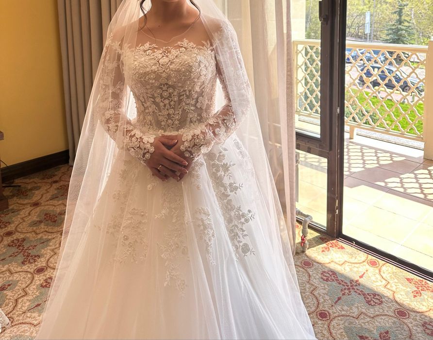 Свадебное платье