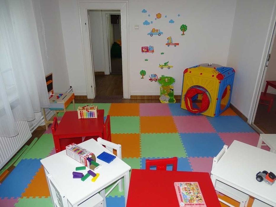 Masute copii+scaune Ikea, rosii