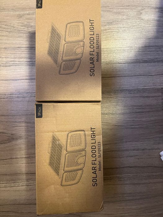 Соларна LED лампа с 3 панела и сензор за движение – модел SLF09223