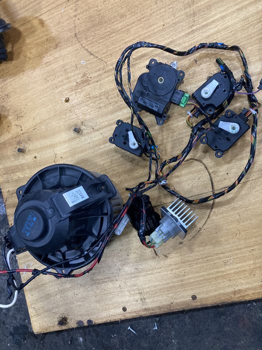 Range rover sport 2012г 3.0d 245кс мотор,реостат и модули парно