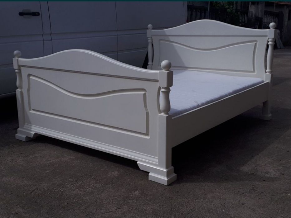 Pat din lemn masiv 1,6l× 200L