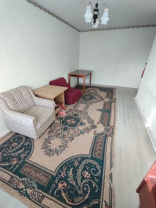 Продам 2-комн (5-23, 4 эт)