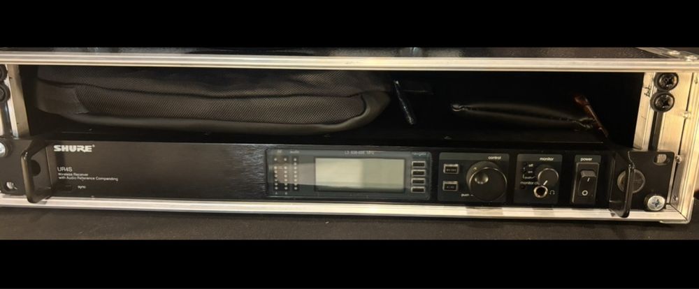 Shure UR4D+UR2 (capsula Telefunken sau shure)